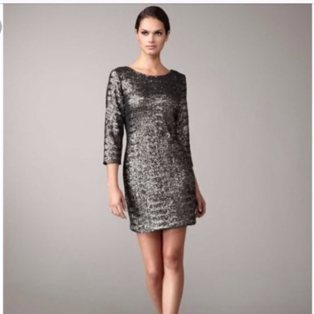 ALBERTO MIKALI | EUC Graphite Sequin 3/4 Sleeve Low Back Cocktail Bodycon
